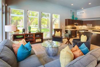 Posh resident lounge